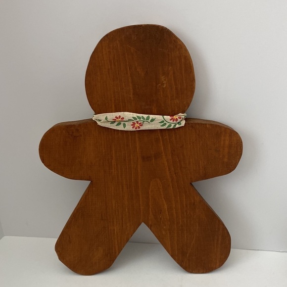 Wooden gingerbread man - Picture 2 of 6